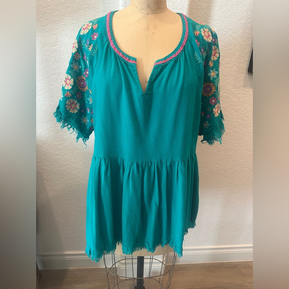 Umgee Teal Embroidered Short Sleeve Peasant Blouse